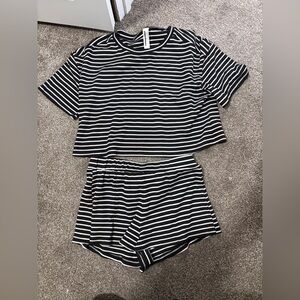 Missguided Monochrome Striped Top
